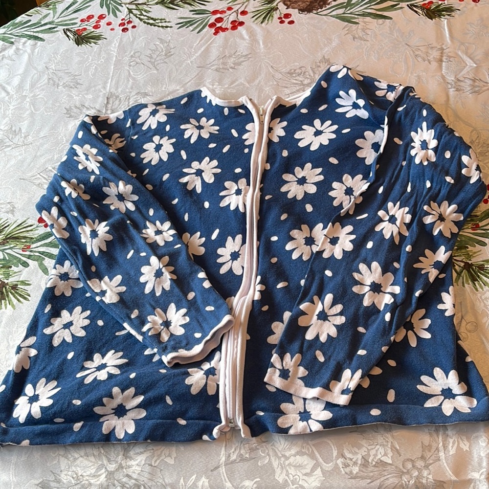Cathy daniels floral sweater